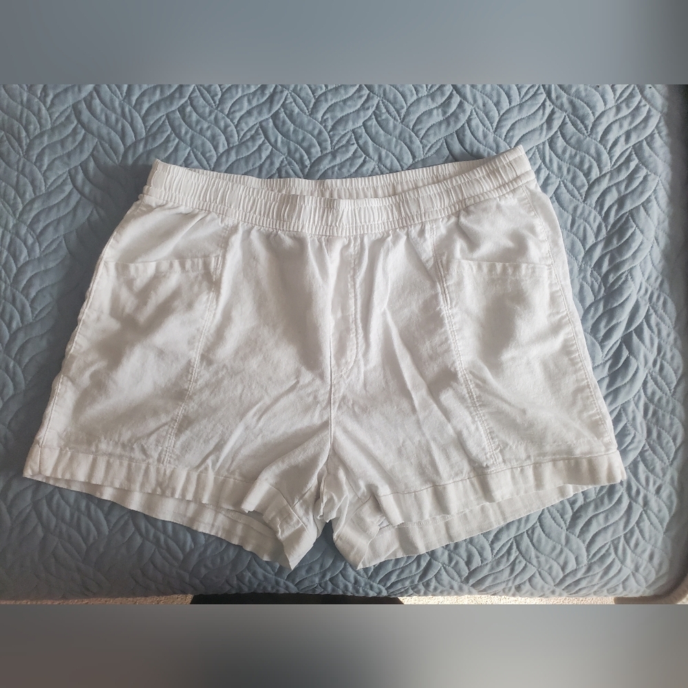 Old Navy Linen Shorts, White, women's size Large